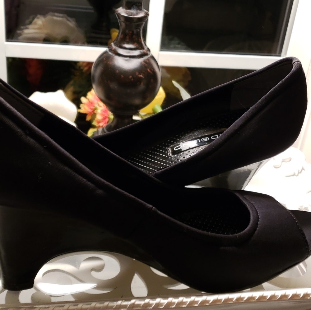 🛍Bandolino Open Toe / Kitten heel  Black